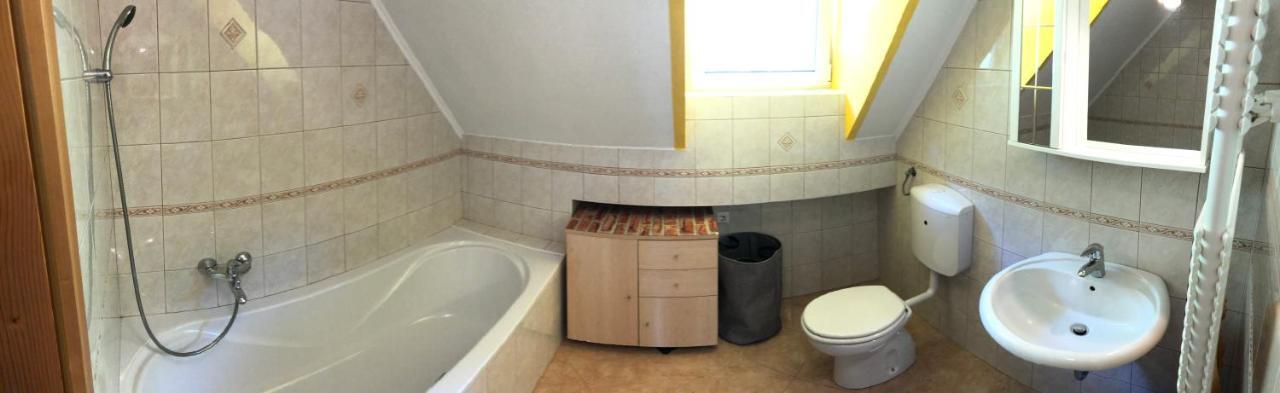 Apartmaji بوينج المظهر الخارجي الصورة